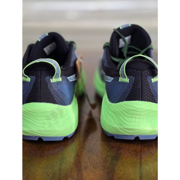 Asics GEL-Trabuco 12 Trail Running Men\'s Shoes Black Green 10.5 Grip 1011B799 main image 10
